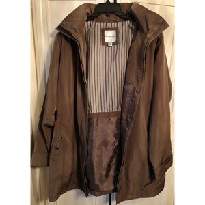 Women’s plus size coat